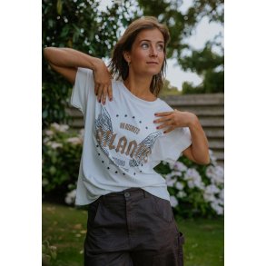 NOT SISTERS PRINTED T-SHIRT