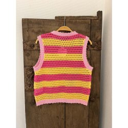 NOT SISTERS MANGA VEST