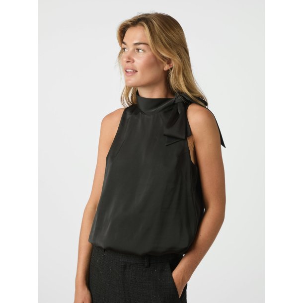 NEO NOIR VEDA DRAPY SATIN TOP