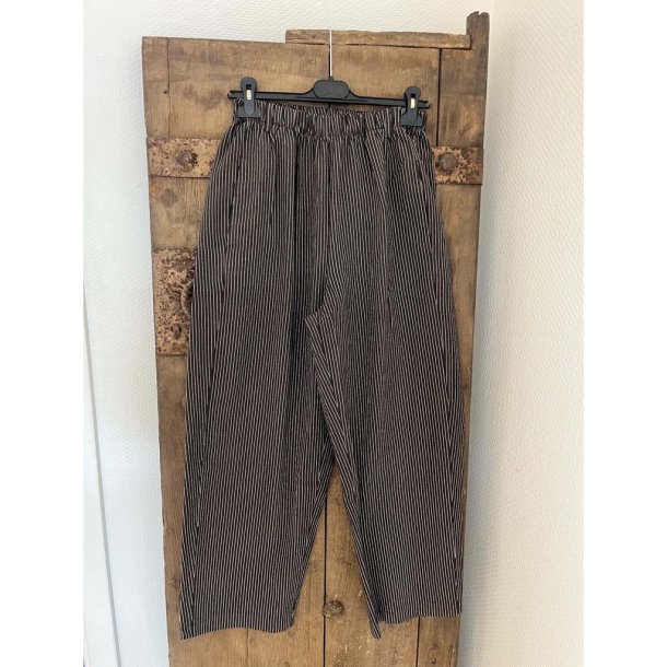 NOT SISTERS PAOLA STRIPED PANTS