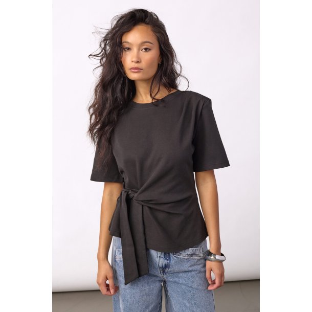 CO`COUTURE ORIANE PLEAT TIE TEE