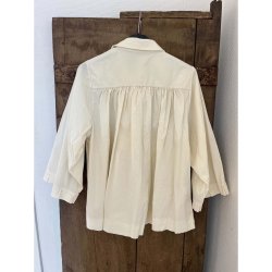 NOT SISTERS CAPINO SHIRT
