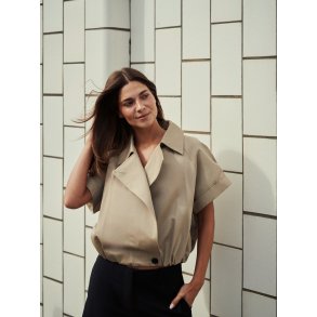 NEO NOIR LISHA TRENCH VEST