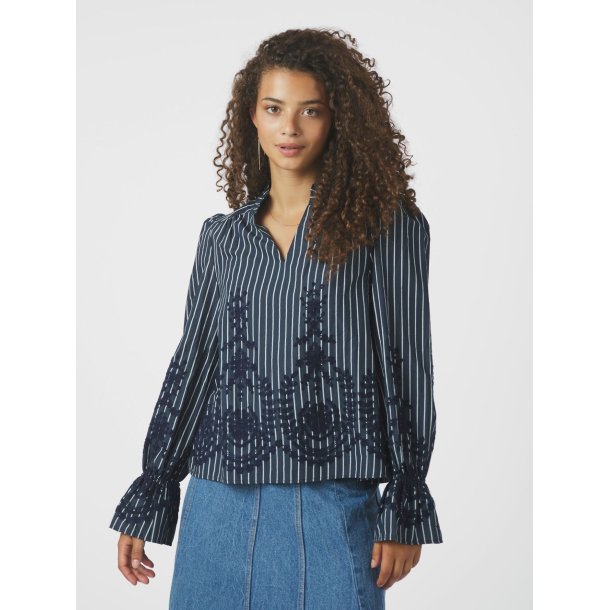 NEO NOIR AMARA STRIPE EMB BLOUSE