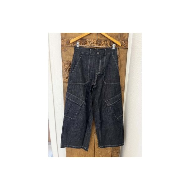 NOT ALLOWED LEOPOL PANTS