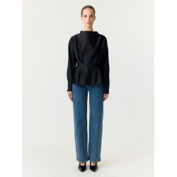 YASPELLA  FUNNEL NECK TOP