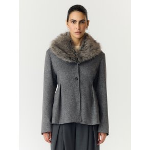 YASJOSERA FURRY COLLAR JACKET