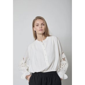 CO`COUTURE STINA EMB BLOUSE
