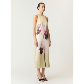 YASORCHIDA SATIN LONG DRESS