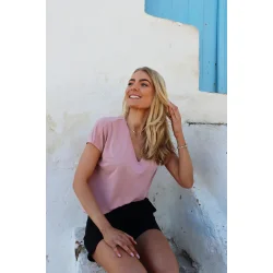 LIBERTE NUNI V-NECK T-SHIRT